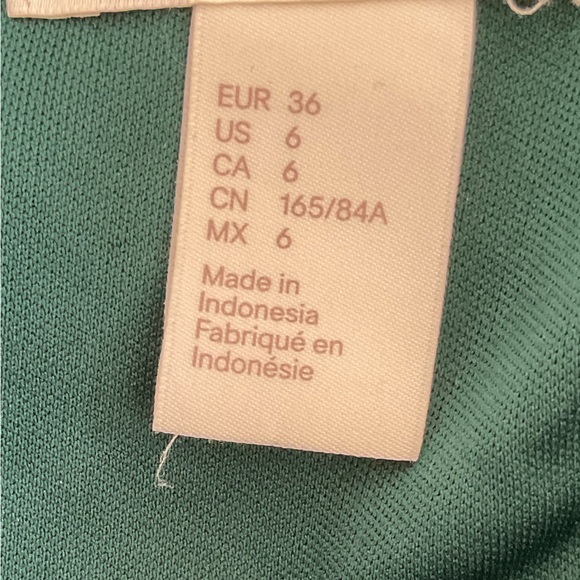 H&M Emerald Green Chiffon Lined Shift Dress - Picture 4 of 5